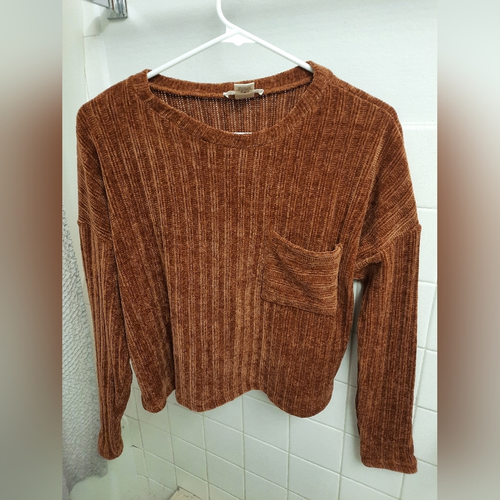 Lightly cropped sweater